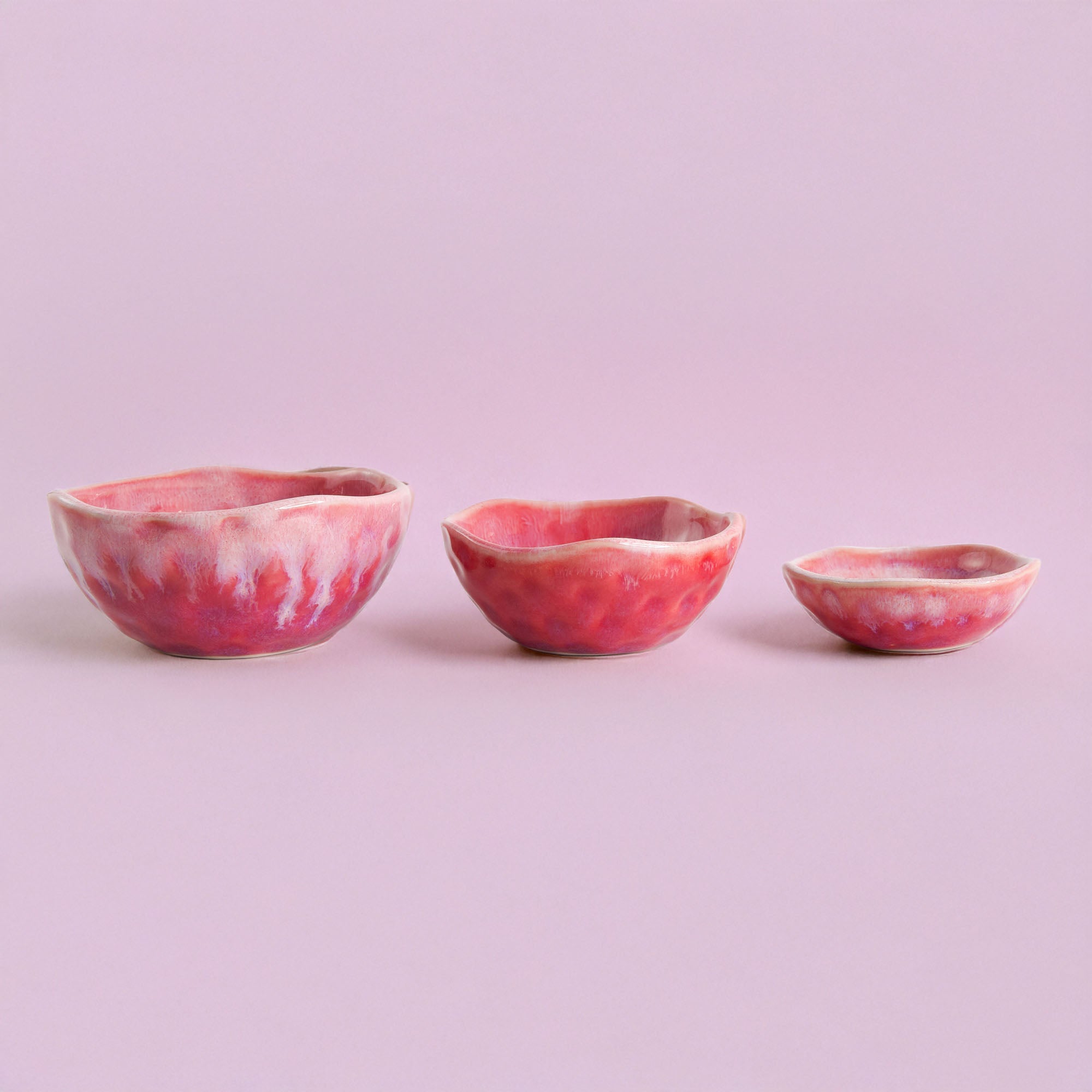 Nesting Bowl set in Raspberry Beret