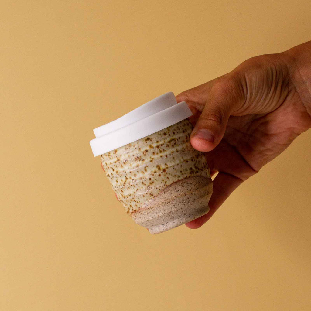 Ceramic takeaway coffee cup sandy ripple 4oz